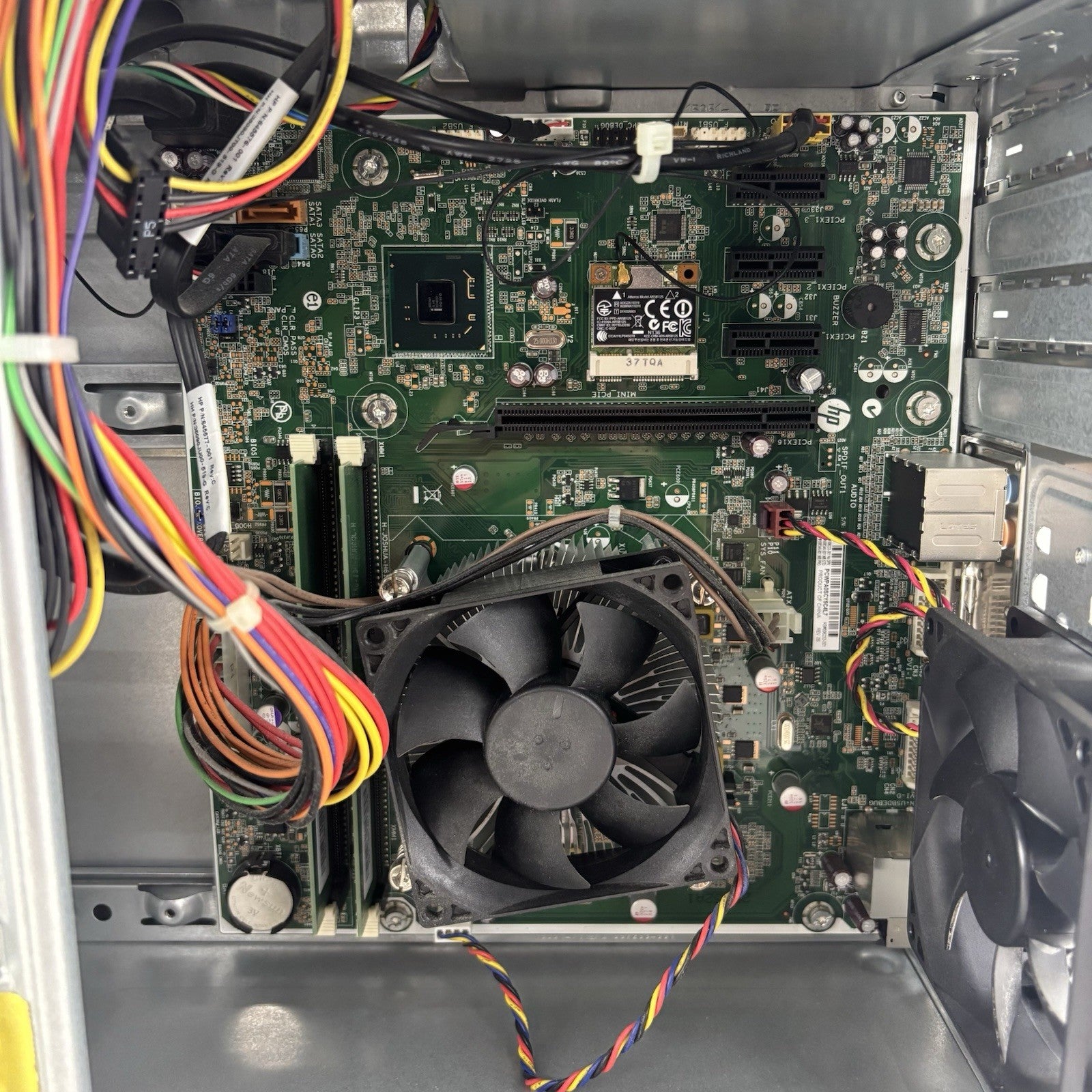 HP Pro 500-070 500 Series MT Desktop Core i3-3240 3.40 GHz 8 GB RAM No OS No HDD