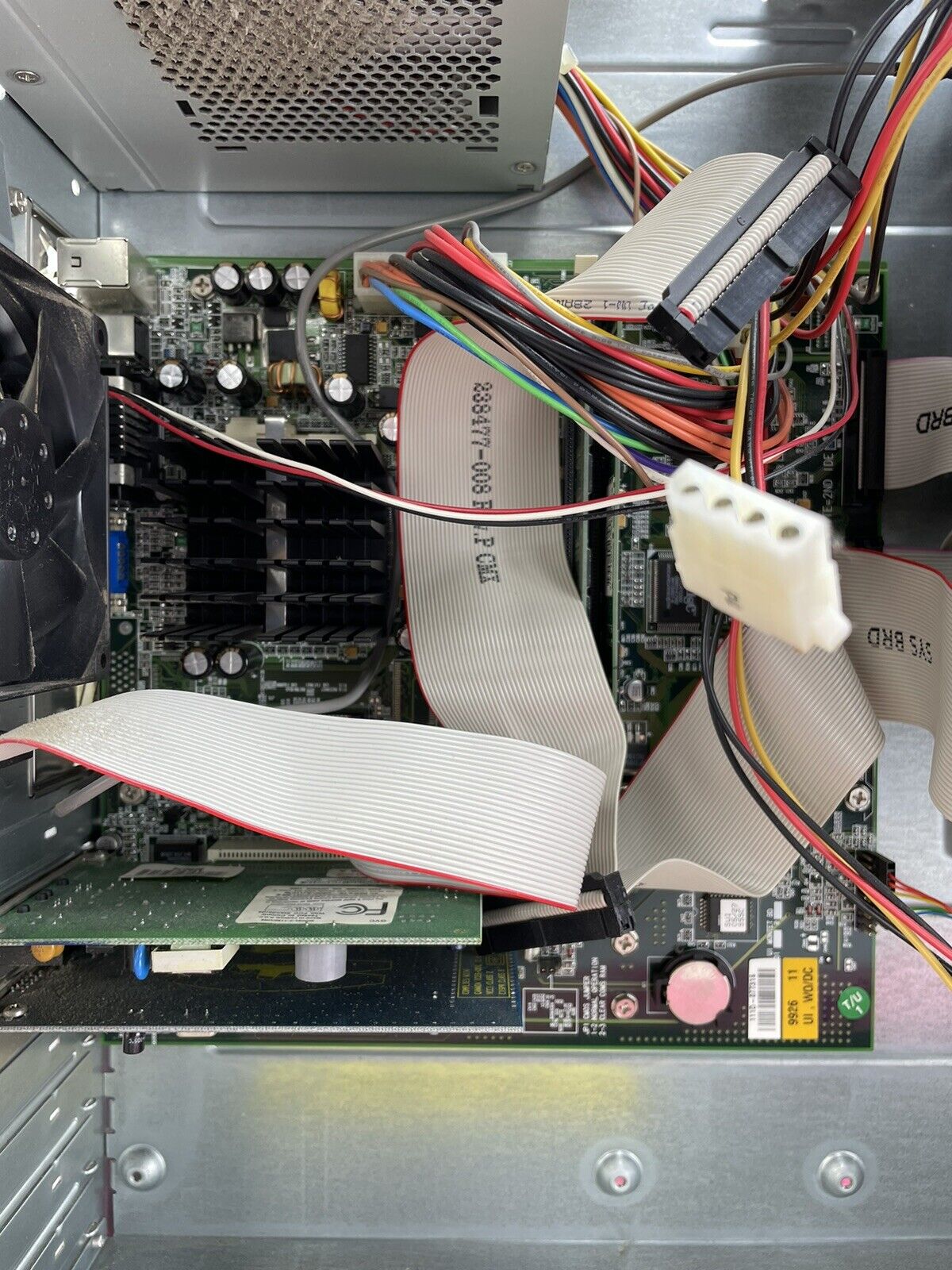 Compaq Presario CM1001 MT Intel Celeron 466HMz 192MB RAM No HDD No OS