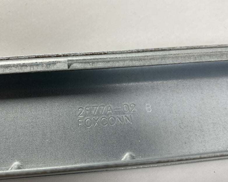 Foxconn 2F77A-02 Right and Left Sliding Server Rails - No Screws