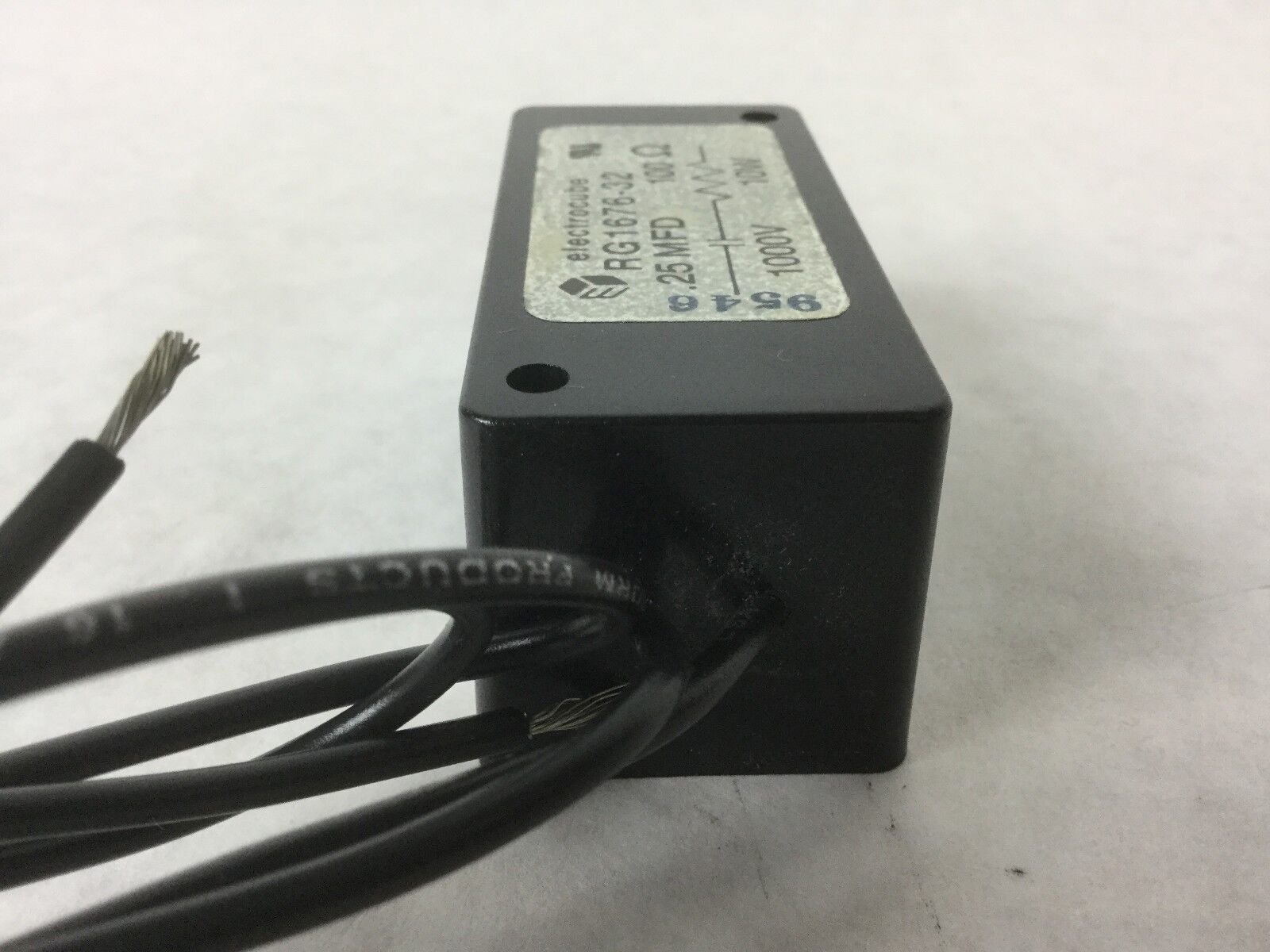 Electrocube RG1676-32 Arc and Noise Suppression