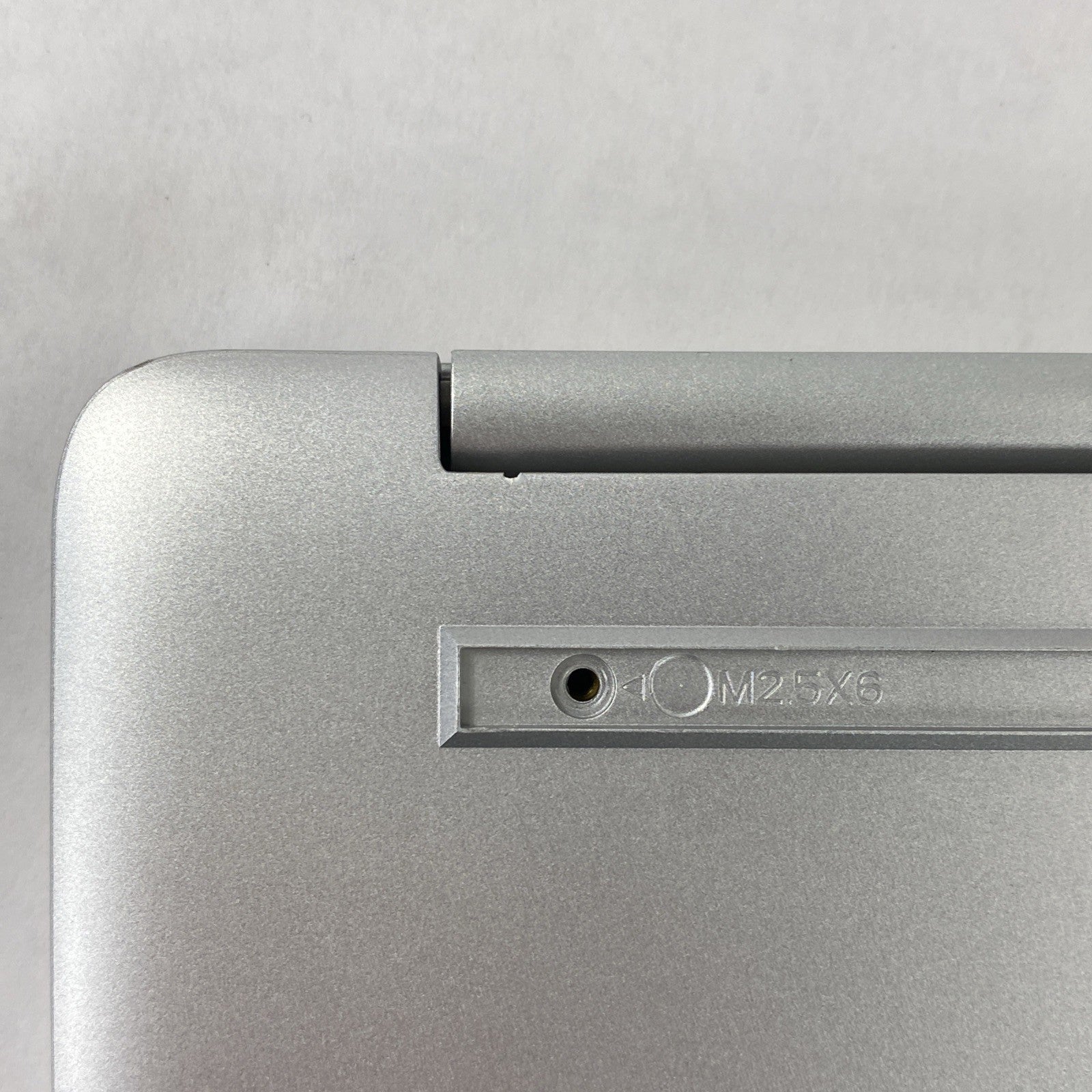 HP Laptop 15-dy1043dx 15.6" Touch Core i5-1035G1 1.00 GHz 16 GB RAM No SSD No OS