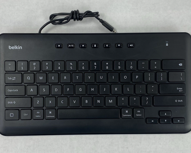 Belkin B2B124 Wired Keyboard for iPad w/ Lightning Connector Tested (Lot of 10)