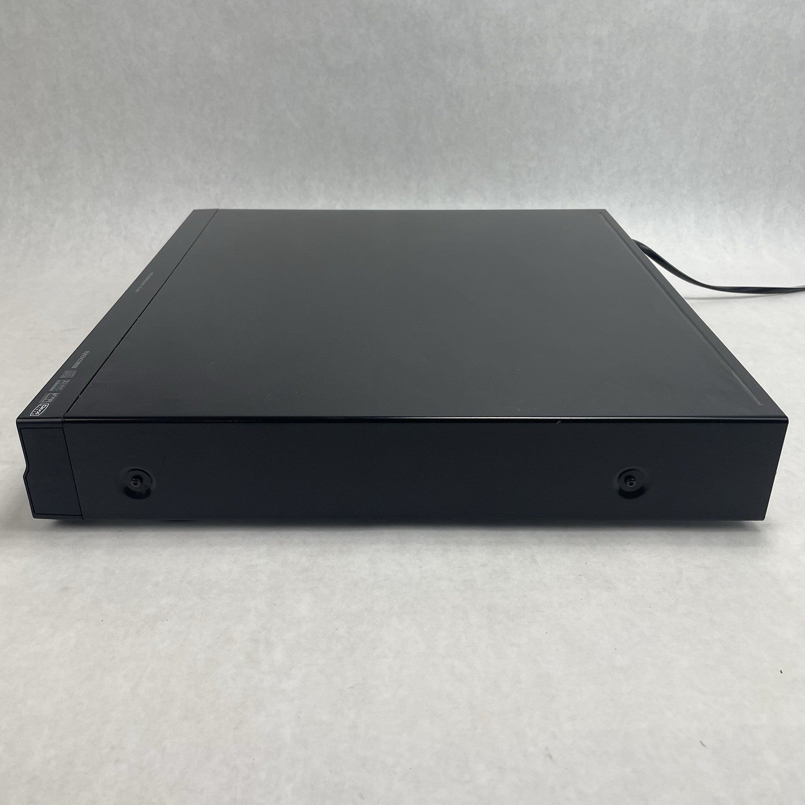 Yamaha  DVD-C750 DVD Player 5-Disc Progressive Scan Natural Sound