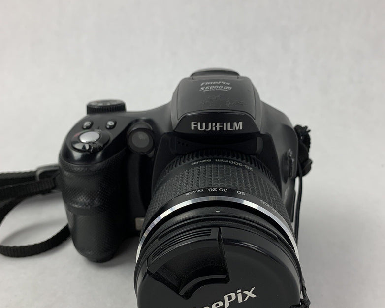 Fujifilm FinePix S6000fd Optical Zoom Digital Camera