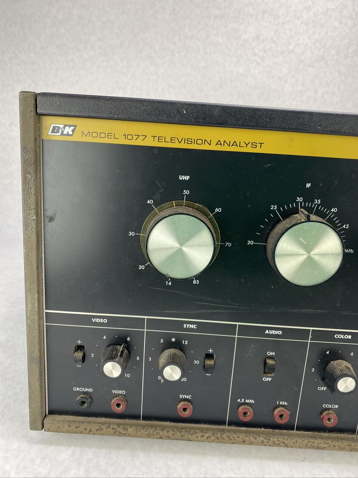 Dynascan BK 1077 Television Analyst PowersOn UNTESTED