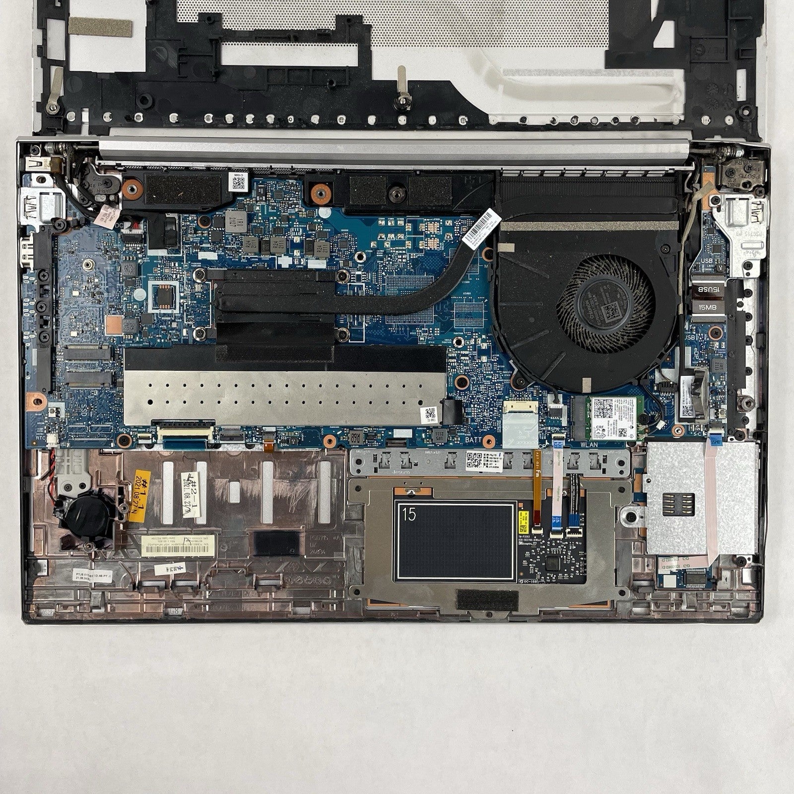 HP EliteBook 850 G8 15.6" i5-1145G7 2.60 GHz 16 GB RAM No SSD/OS/AC/Batt - Hinge18