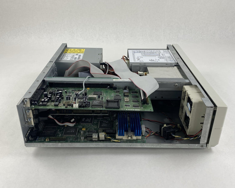 Zenith Z-Station ZEP-8370-QB DT Pentium 90MHz 32MB RAM No HDD No OS