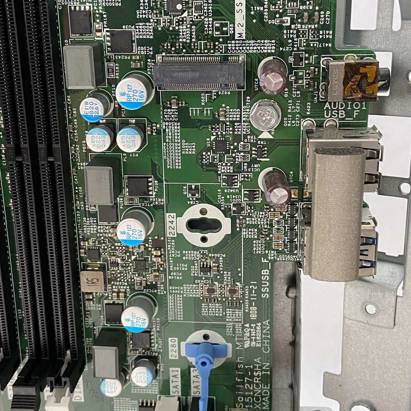 Dell Optiplex 7050 MT Intel Core i7-7700 3.6GHz No RAMHDDOS12