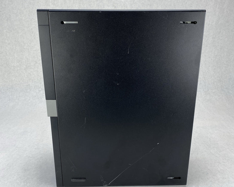 Lenovo ThinkCentre M900 SFF Intel Core i7-6700 3.4GHz 8GB RAM No HDD No OS