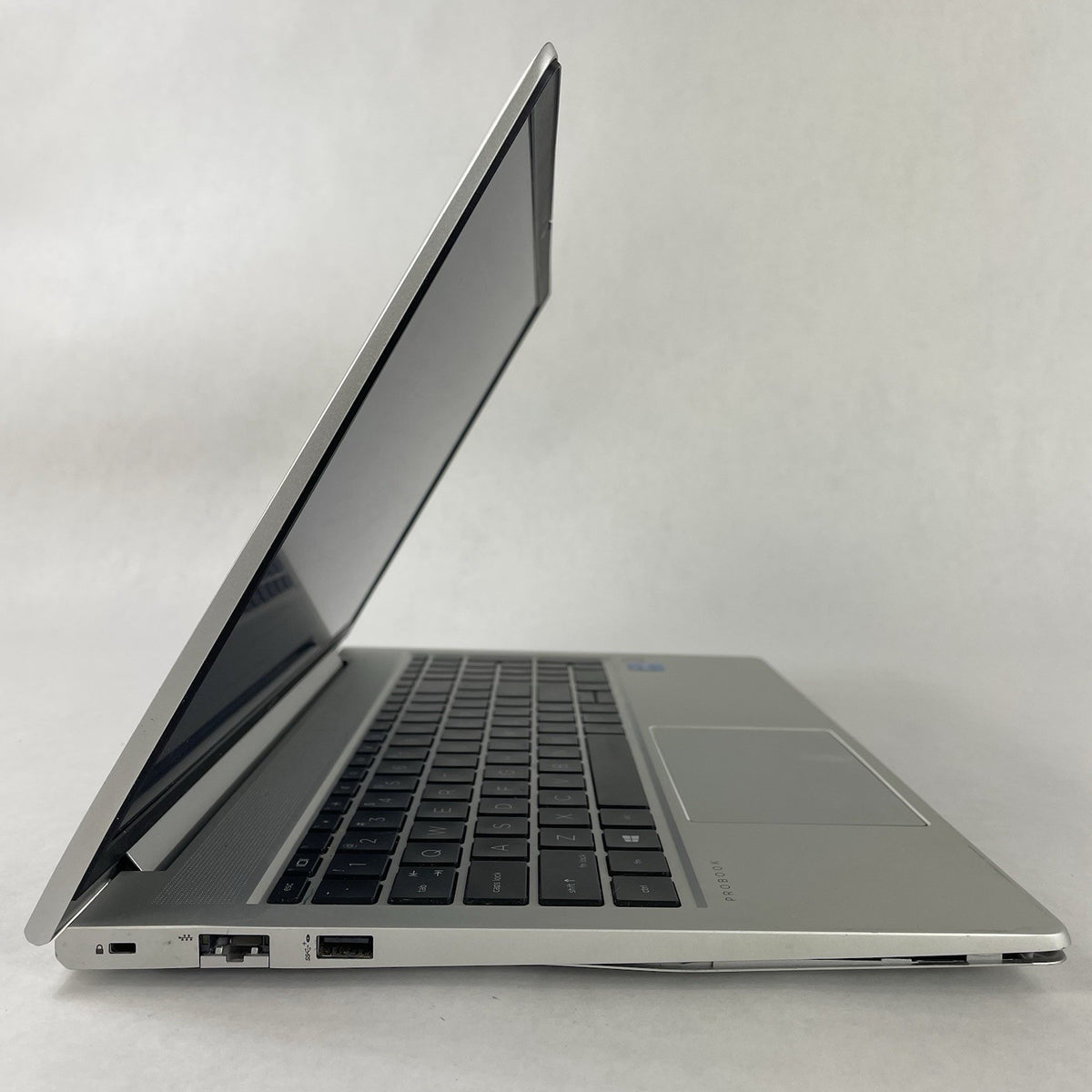 HP ProBook 450 G8 15.6" i5-1135G7 2.40 GHz 8 GB RAM No SSD/OS/AC7