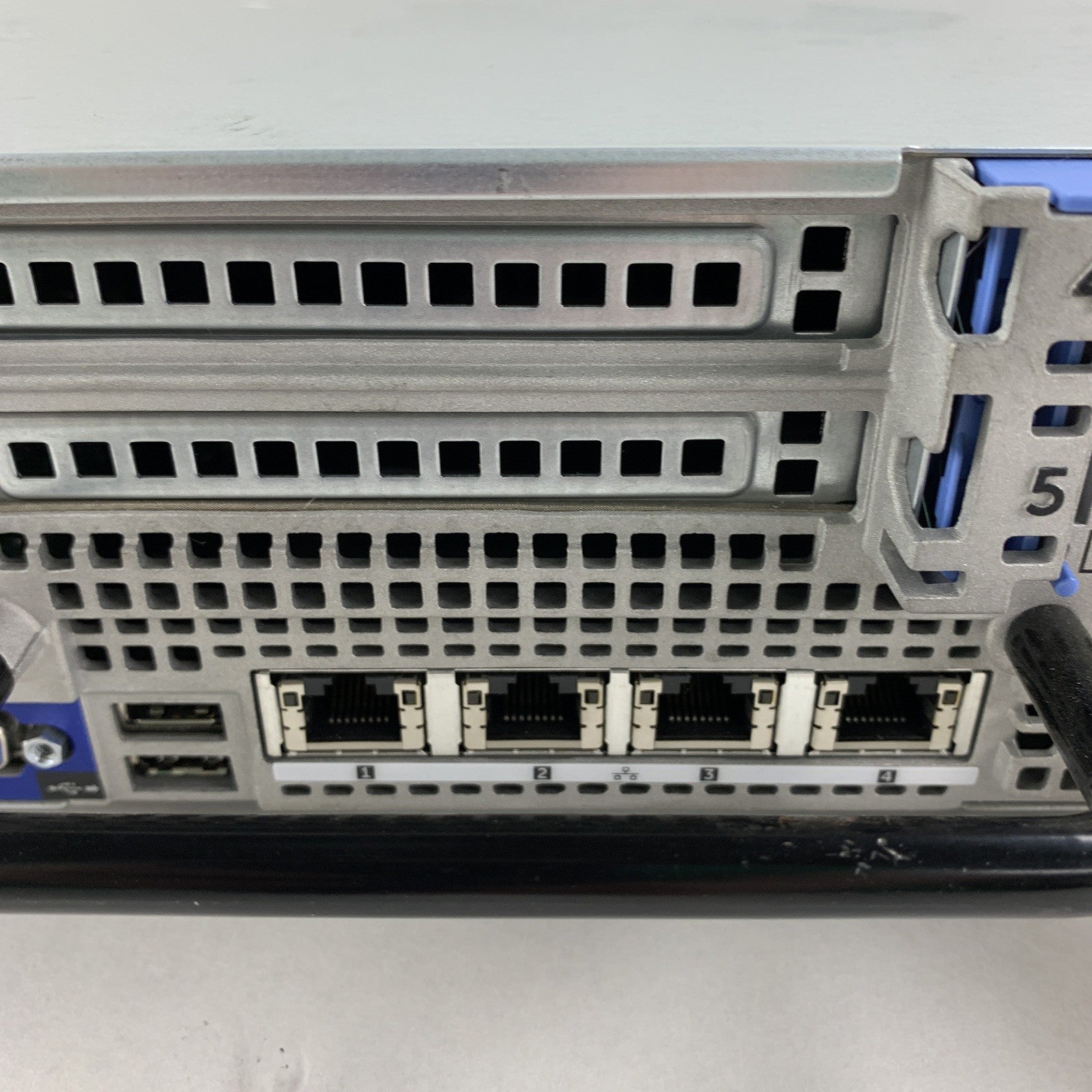Dell PowerEdge R720 Server 1x Xeon E5-2640 2.5 GHz 32 GB Ram No OS No HDD
