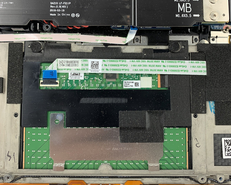 Dell XPS 15 9575 2-in-1 15.6" i5-8305G 2.8 GHz 8 GB Ram No OS No HDD No Batt