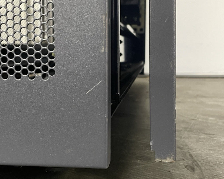 NETAPP NAC-0501 Server Rack Cabinet Unlocked With Keys