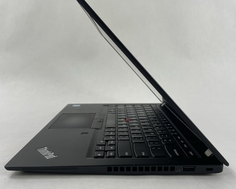 Lenovo ThinkPad T490s 14" i5-8365U 1.60 GHz 8 GB RAM No SSD/OS/AC