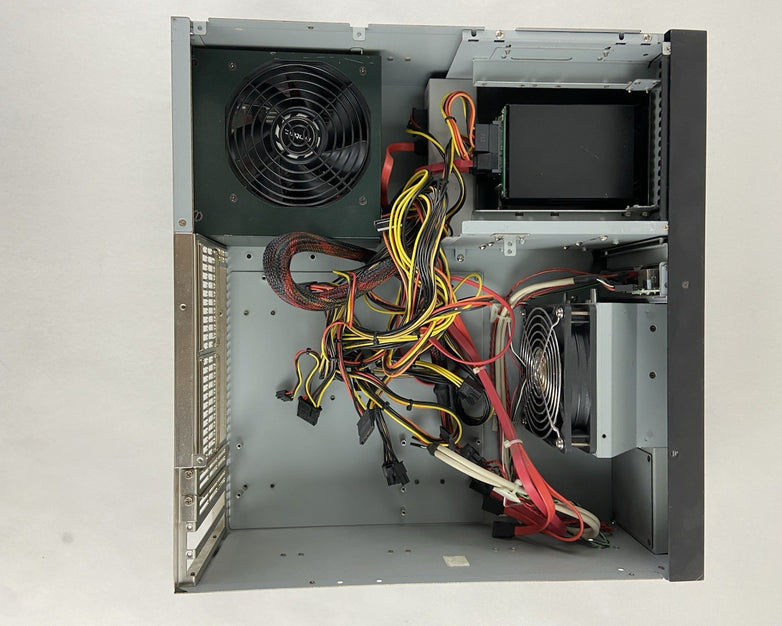 General Technics Silent 3U Rackmount Server Chassis Antec EA-650 650W PSU