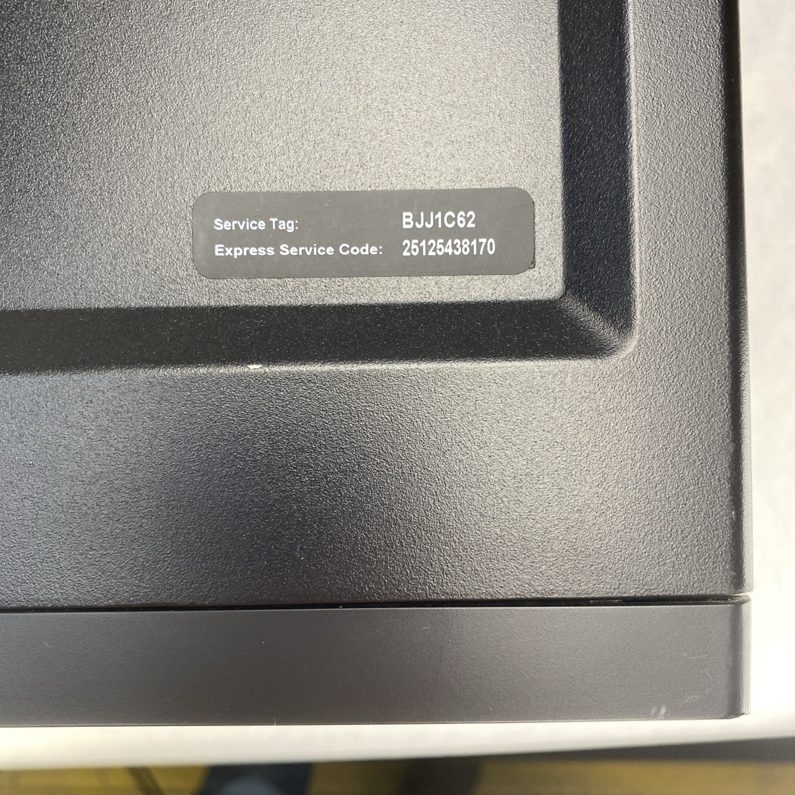 Dell OptiPlex 7020 MT Intel Quad Core i7-4790 3.60GHz 8GB RAM DVDRW No HDD No OS