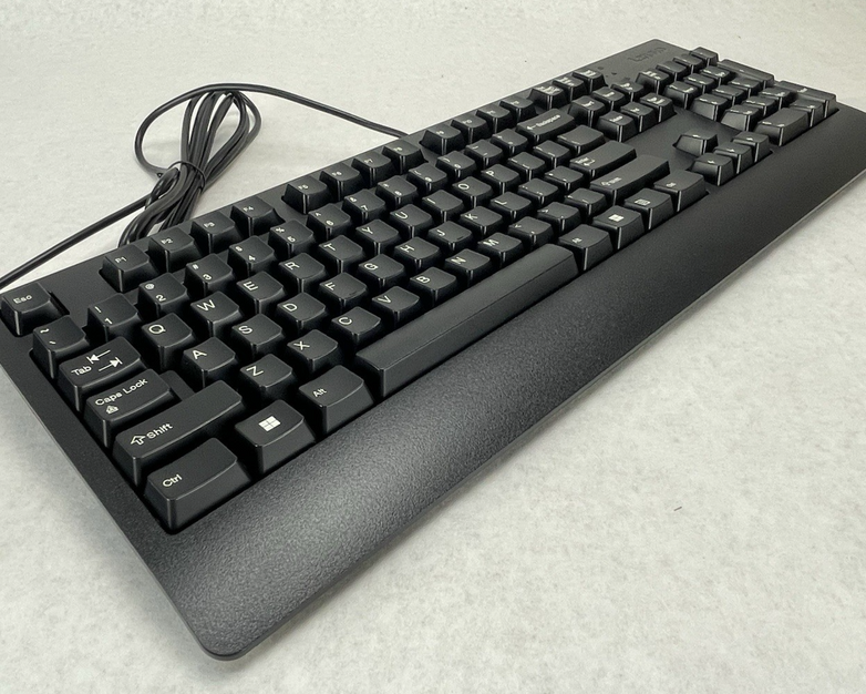 Lenovo Traditional USB Keyboard 00XH688 SD50L80031 - Lot of 10