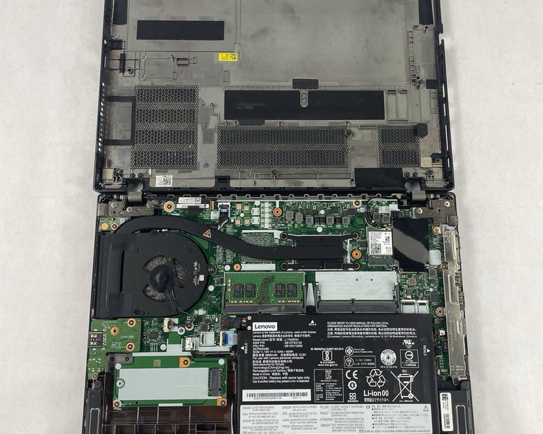 Lenovo ThinkPad L14 Gen 1 14" i5-10210U 1.60 GHz 8 GB RAM No SSD/OS/AC