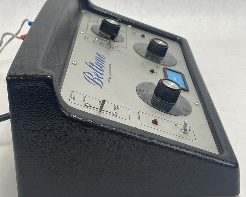 Beltone Model 110 Audiometer w/ Headphones