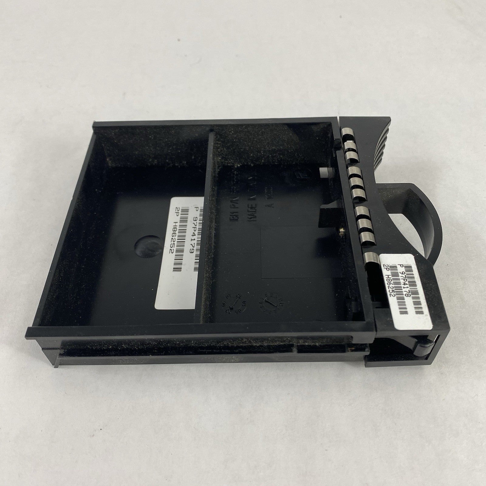 IBM 97P4179 53P5559 Disk Unit Filler Assembly (Lot of 6)8