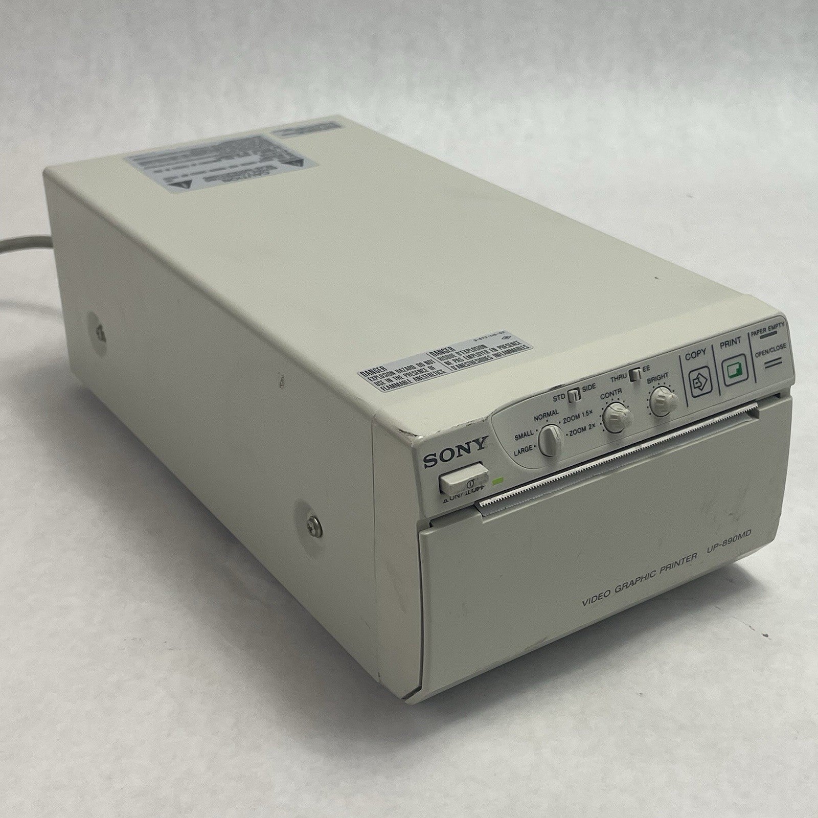 Sony UP-890MD Video Graphic Printer Black & White Analog Video Thermal Printer0