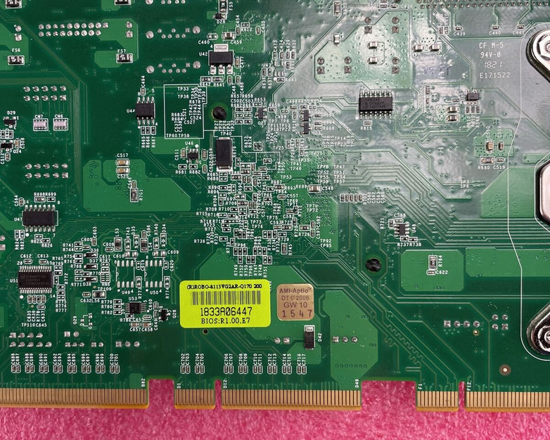 ROBO-8113VG2AR-Q170 200 Single Board Computer Intel i7-7770 3.6GHz 4GB RAM