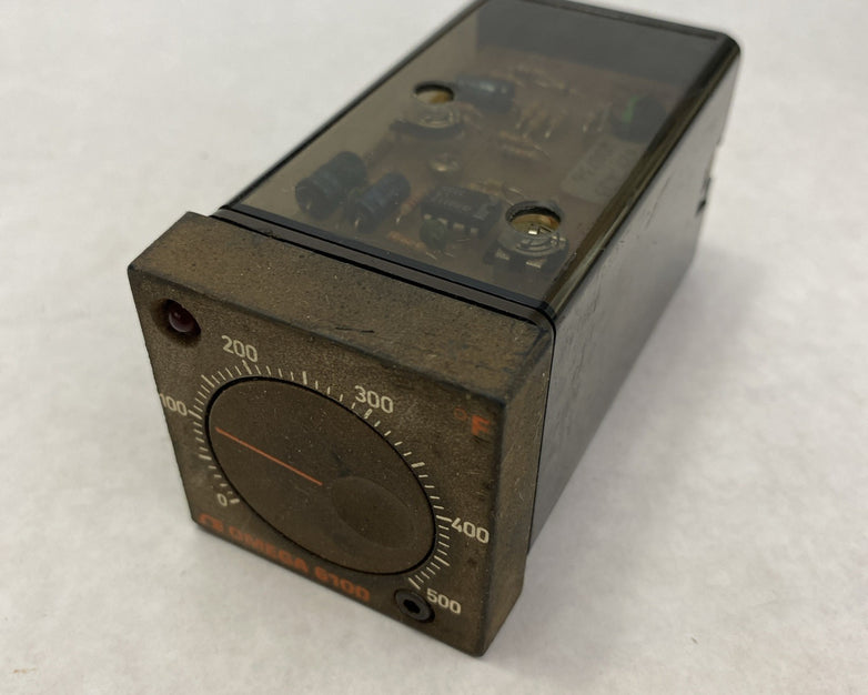 Omega Engineering 6102-J-0/500F Temperature Controller 120V 50/60Hz 0-500F