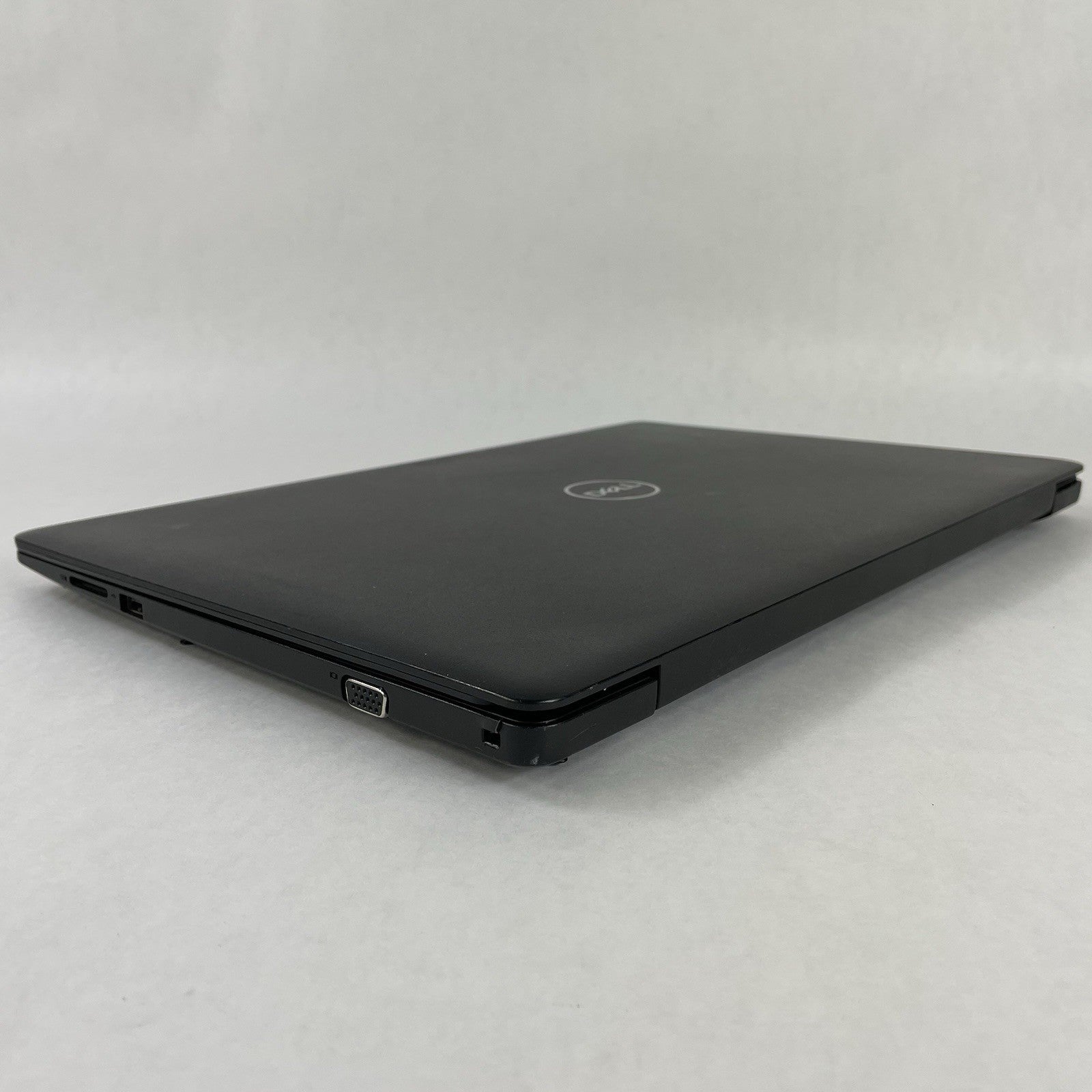 Dell Latitude 3590 15.6" i5-8250U 1.60 GHz 8 GB RAM No SSD No OS - Bad Corner11
