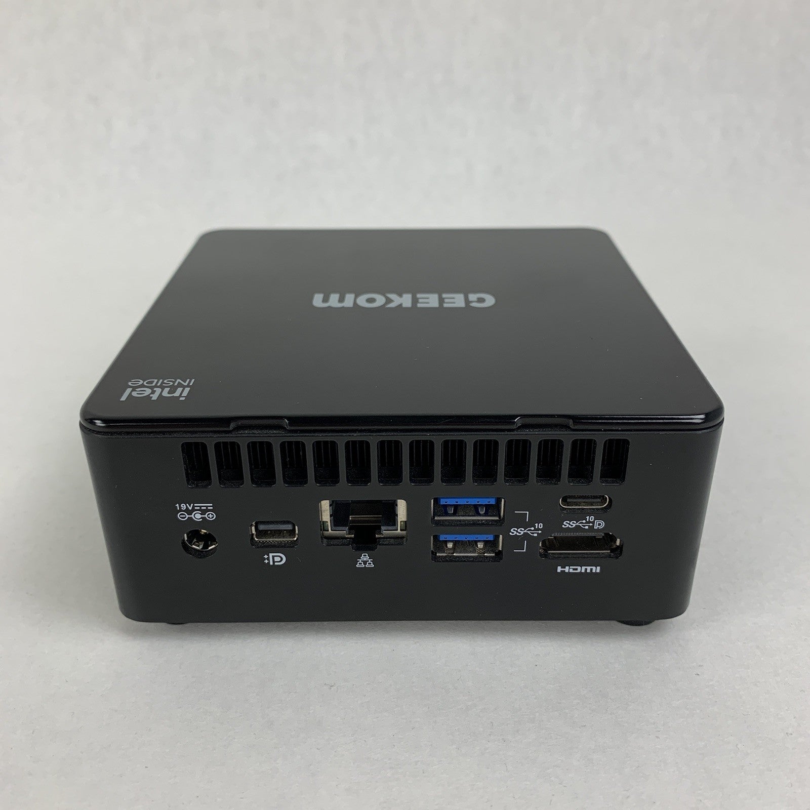 Geekom GM08i5T Mini PC Intel i5-8259U 2.3 GHz 16 GB RAM No OS No HDD No AC