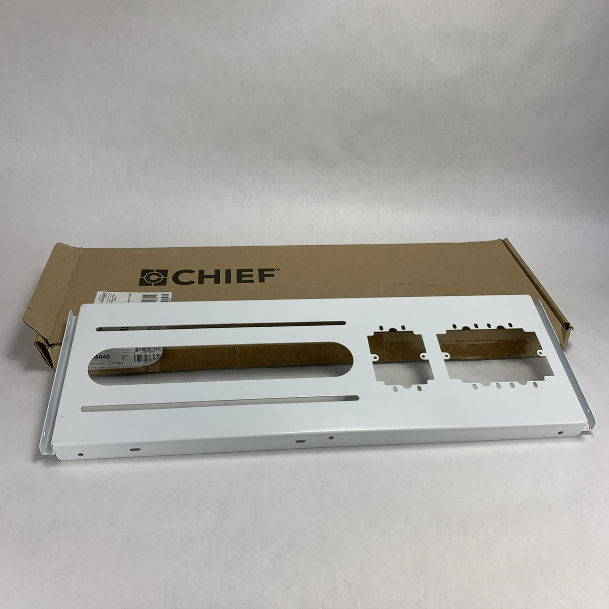 Chief CMS440 Speed-Connect Above Tile Suspended Ceiling Kit - No Accessories5