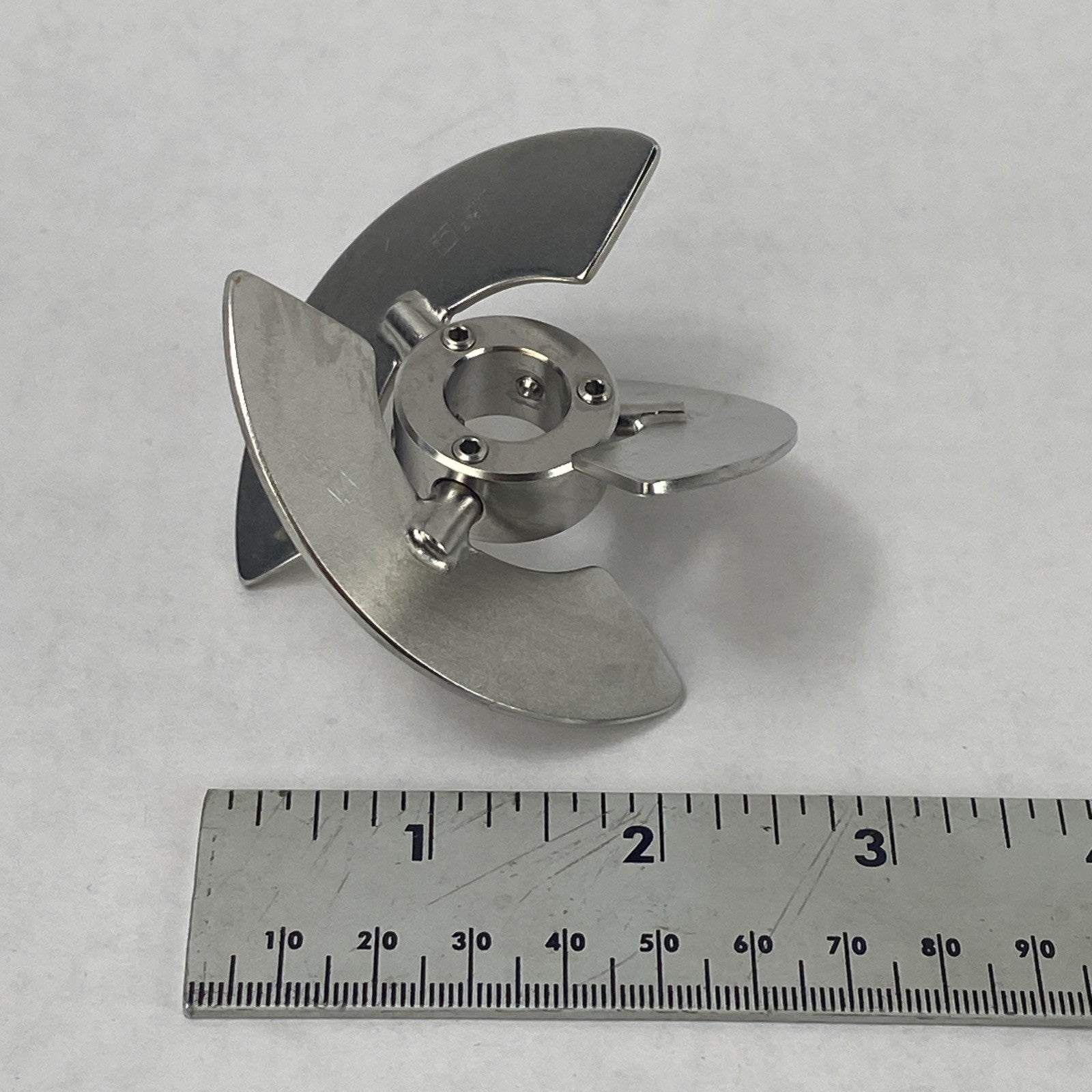 BBI Biotech Bioreactor 3-Blade Segment Impeller Ø 67mm 10mm Shaft9