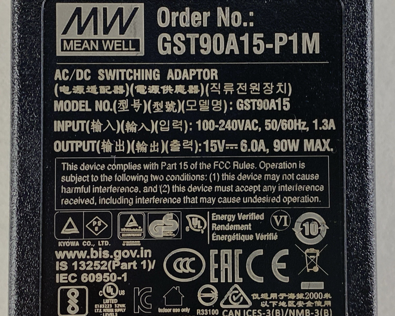 Mean Well GST90A15-P1M 15V 6A 90W AC Adapter