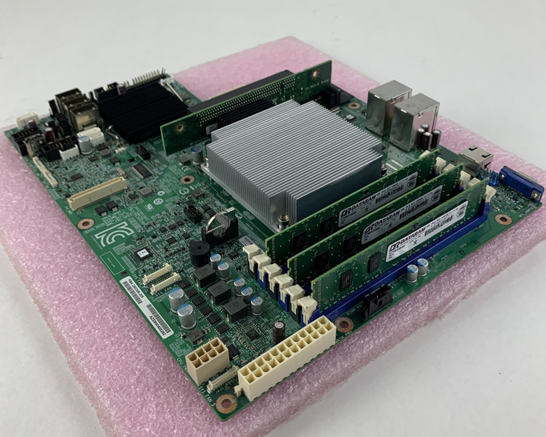 Intel S1400SP Server MotherBoard 1x E5-2403 1.8 GHz 6 GB Ram Tested