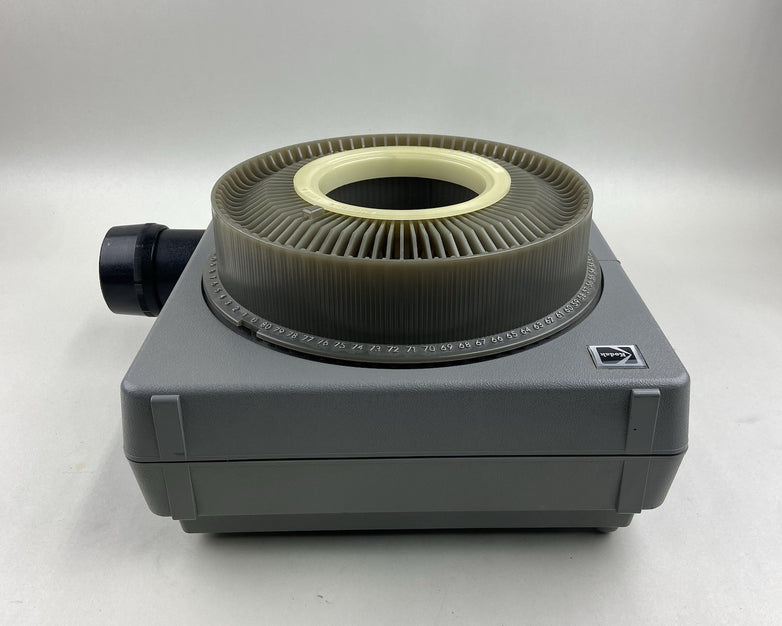 Vintage Kodak Ektagraphic III AM Slide Projector