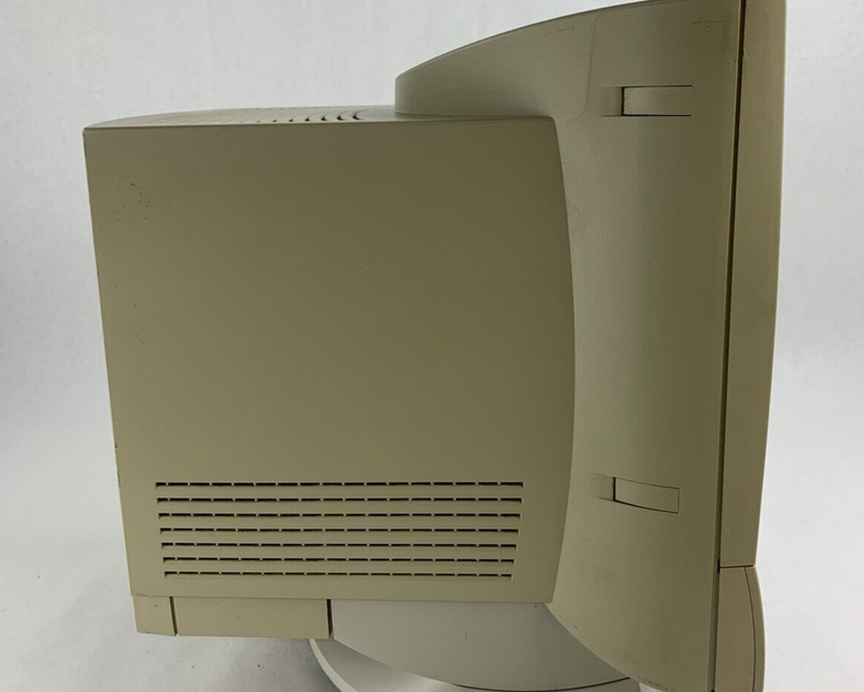 Power Macintosh 5200/75LC PowerPC Computer Power PC 603 75 Mhz Ram No OS No HDD