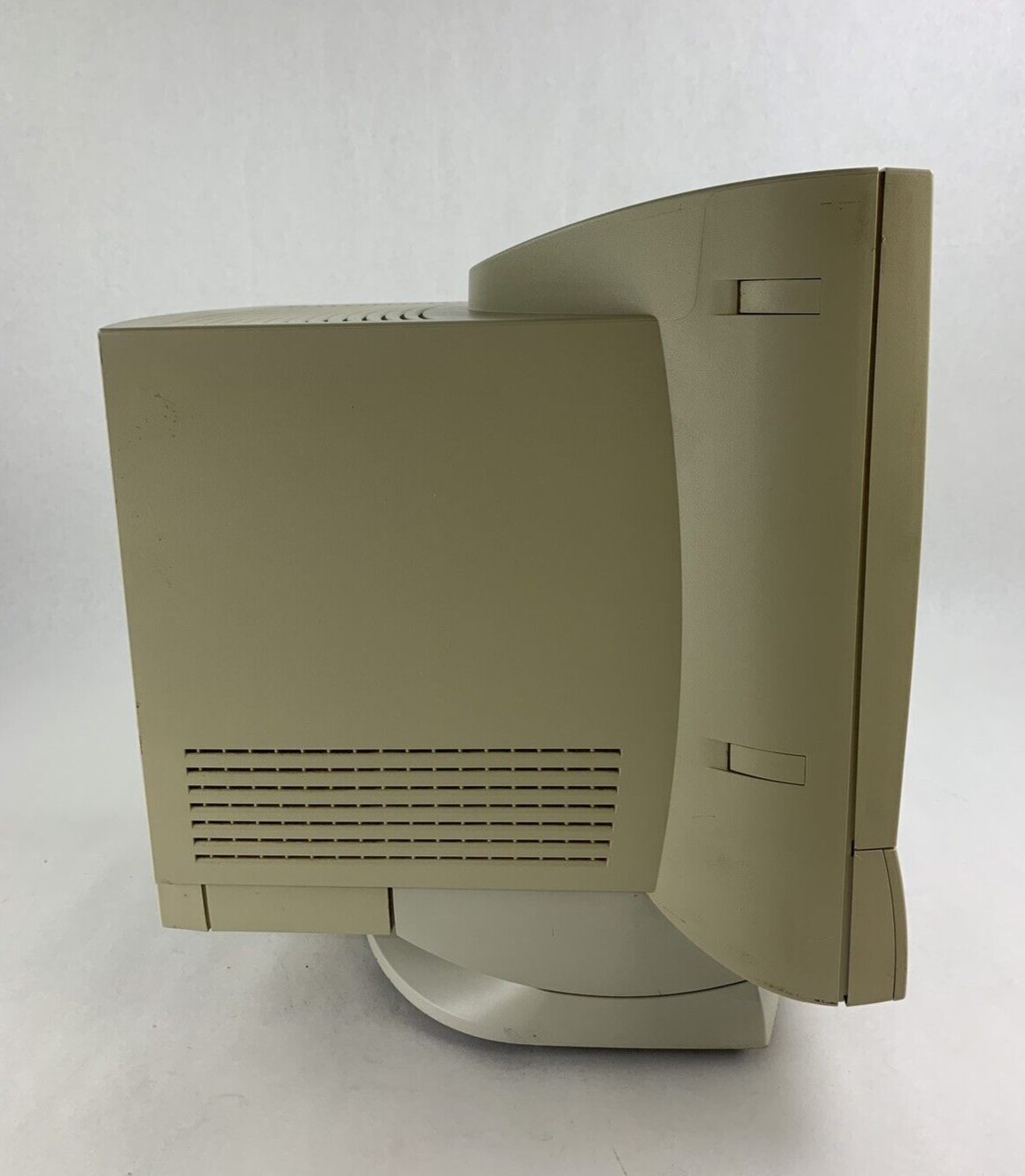 Power Macintosh 5200/75LC PowerPC Computer Power PC 603 75 Mhz Ram No OS No HDD