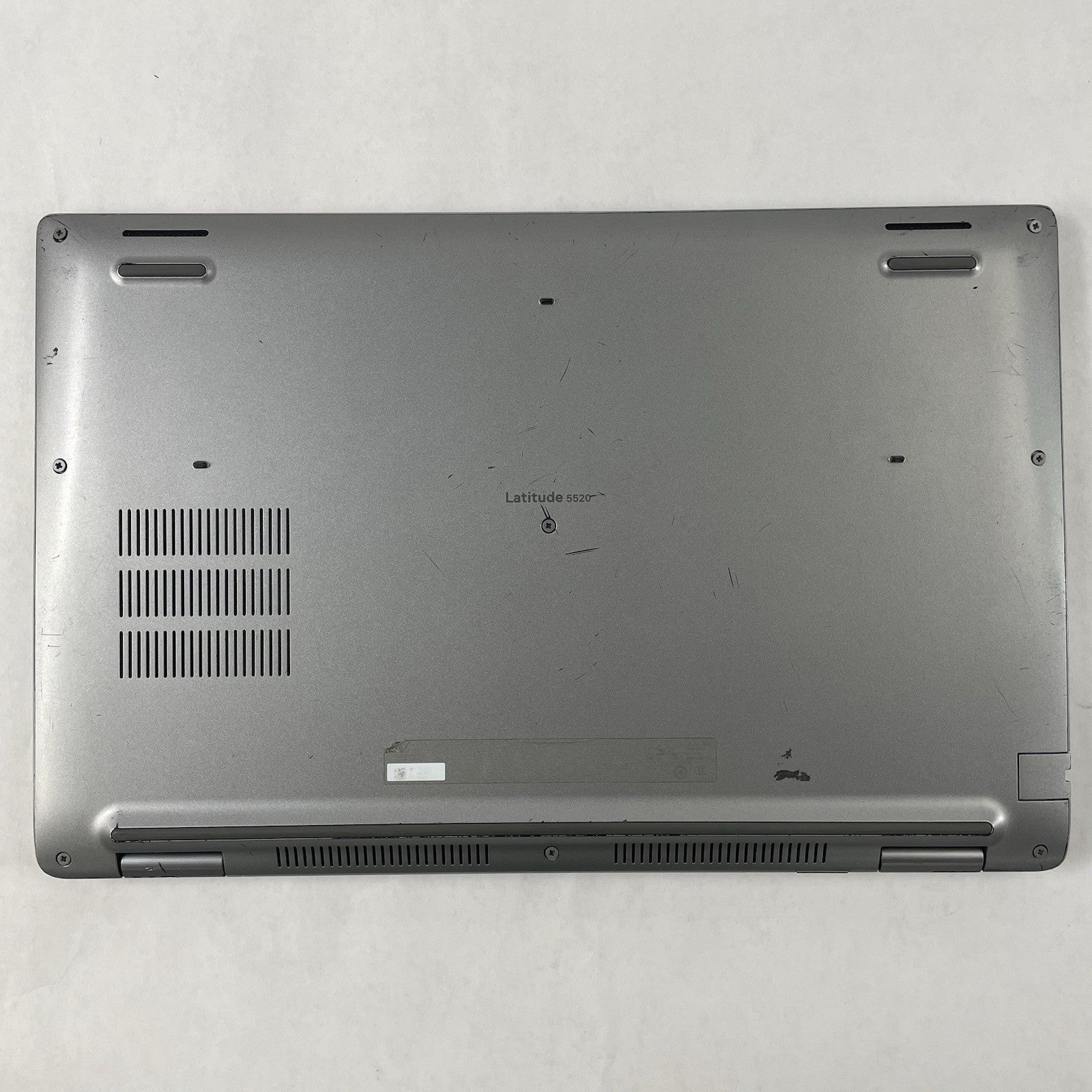 Dell Latitude 5520 15.6" i5-1135G7 2.40 GHz 16 GB RAM No SSD/OS/AC - Worn14