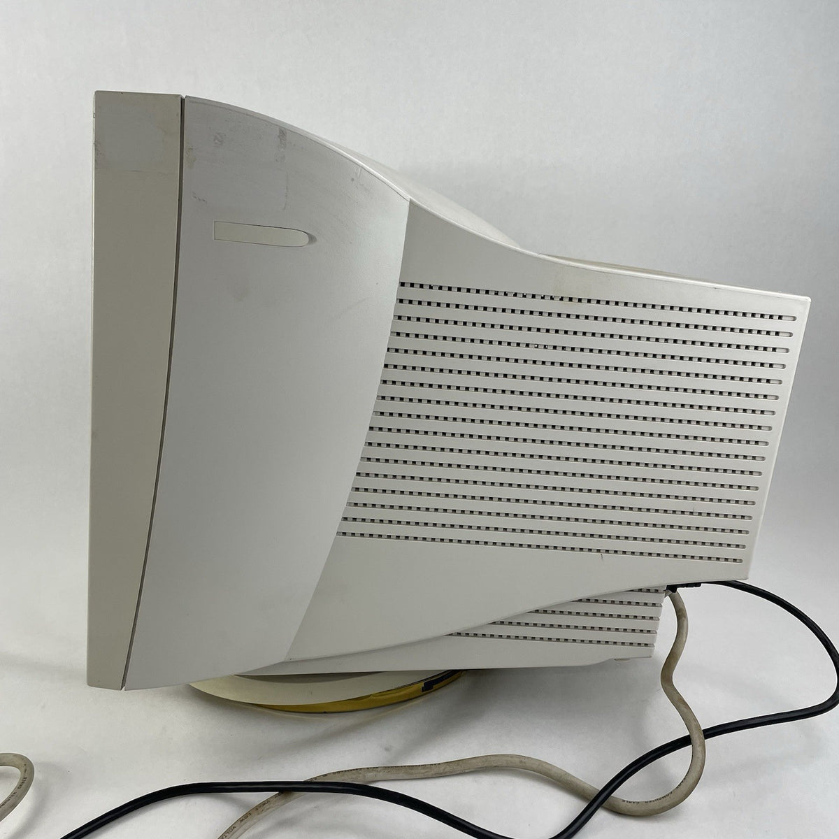 Gateway YE0711-01 16" EV700 1280x1024 VGA CRT10