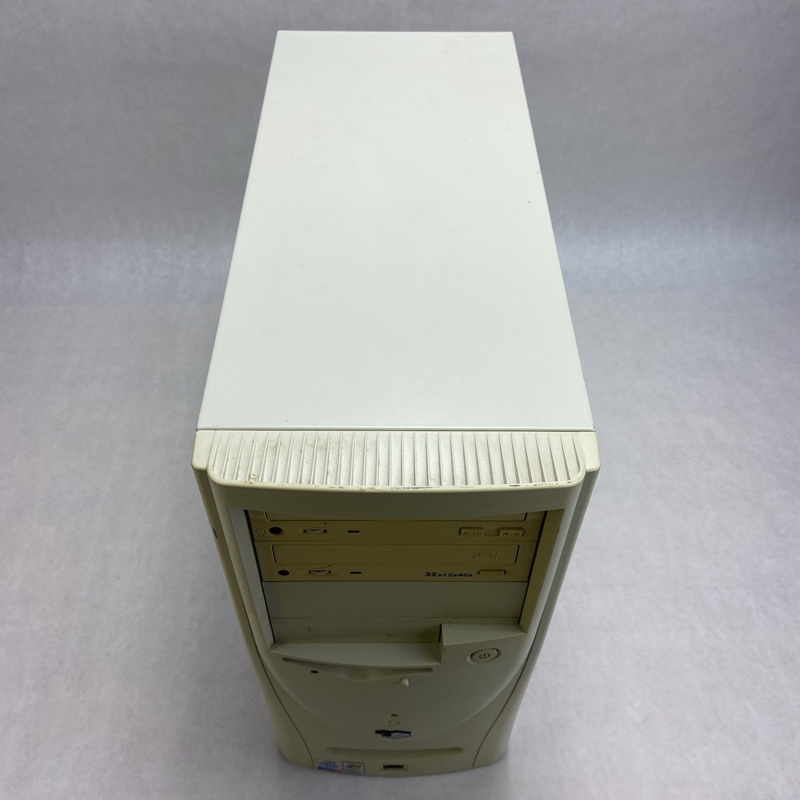 Vintage Unbranded Beige Mid Tower Computer Case PowerMan FSP300-60BTV 300W PSU2