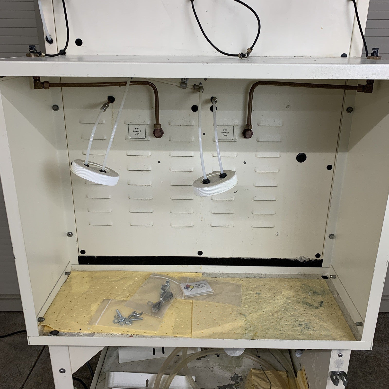CBG Biotech SLV-99U (L)  Xylene and Alcohol Solvent Recycling System Power On