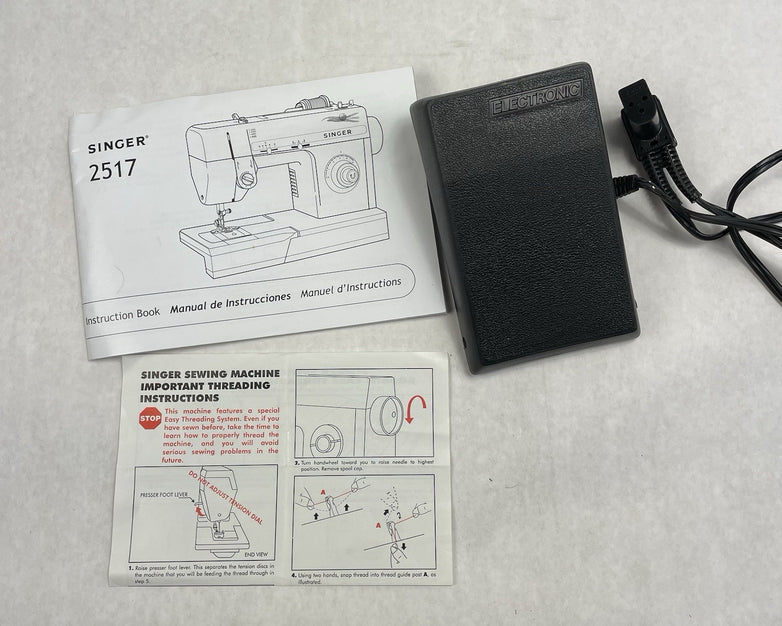Singer 2517C Sewing Machine w/Accessories Tested