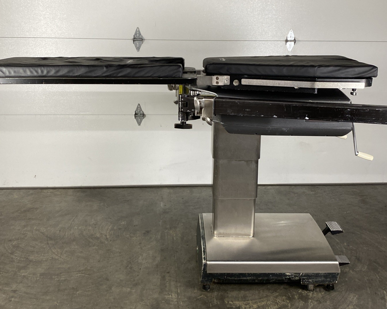 Amsco Orthographic 2 BE86-724-000-05 Orthopedic Surgical and Fracture Table