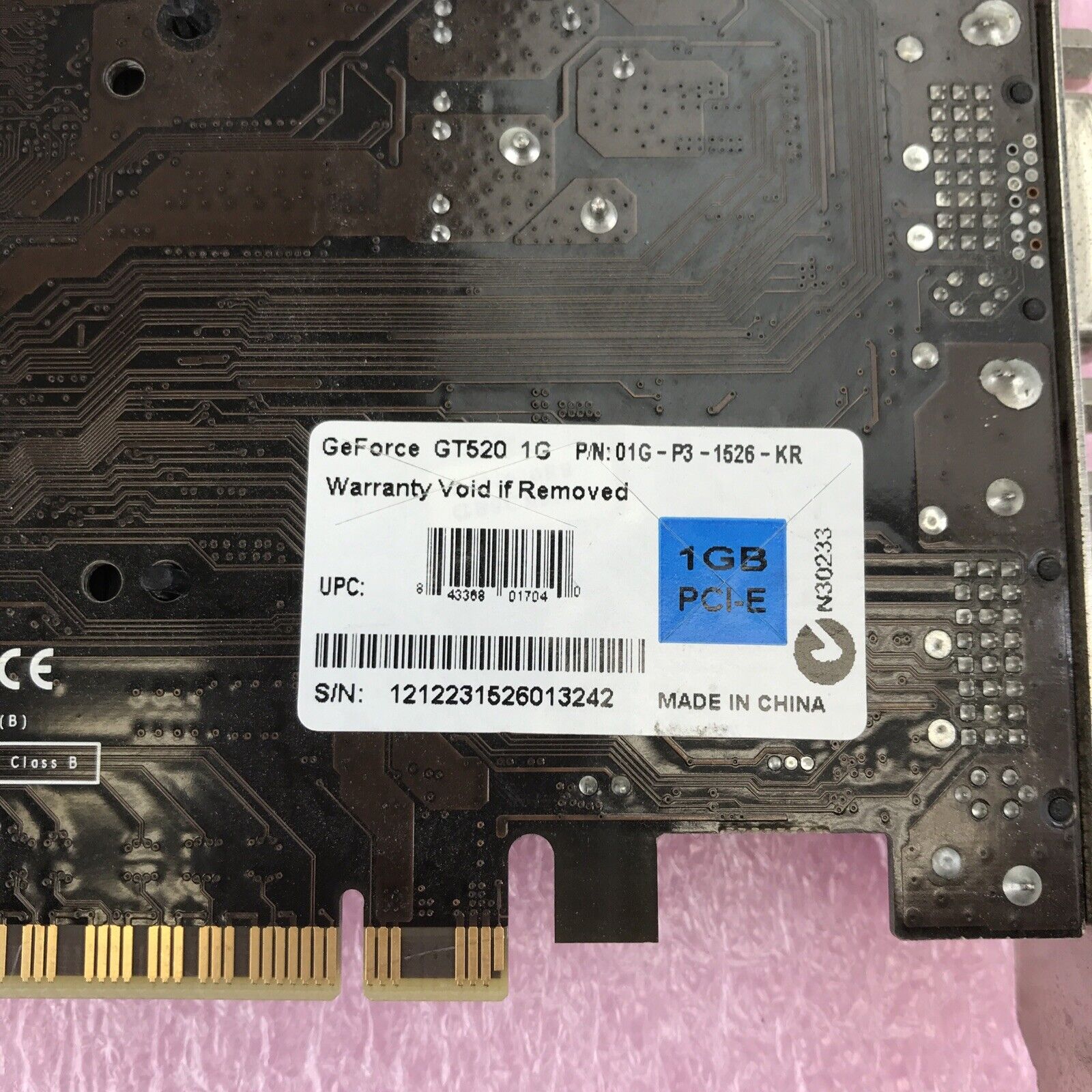 GeForce GT520 1G PCI-E 01G-P3-1526-KR Graphics Card GPU P1310
