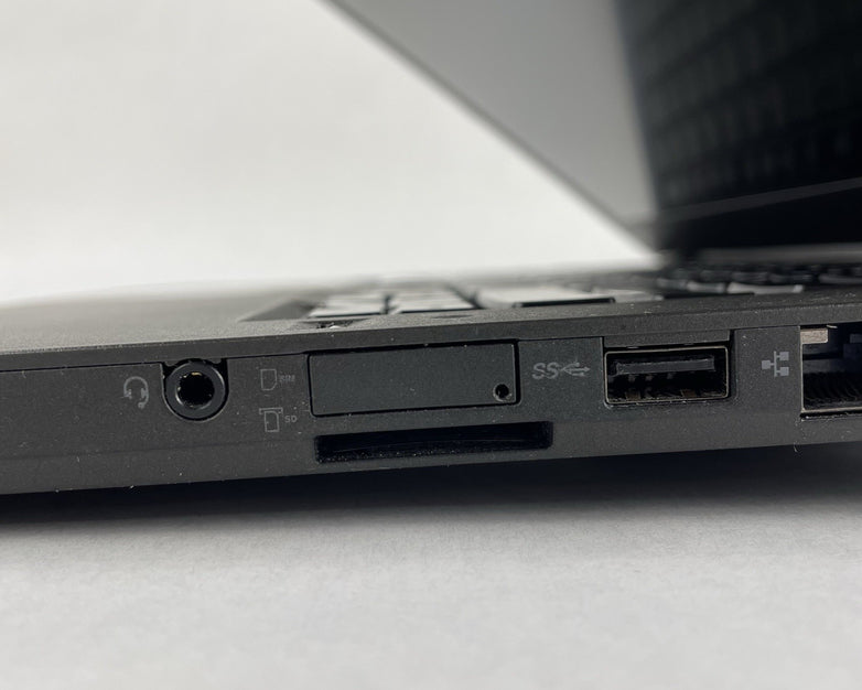 Lenovo ThinkPad T460 14" i5-6300U 2.40 GHz 8 GB RAM No SSD/OS/AC