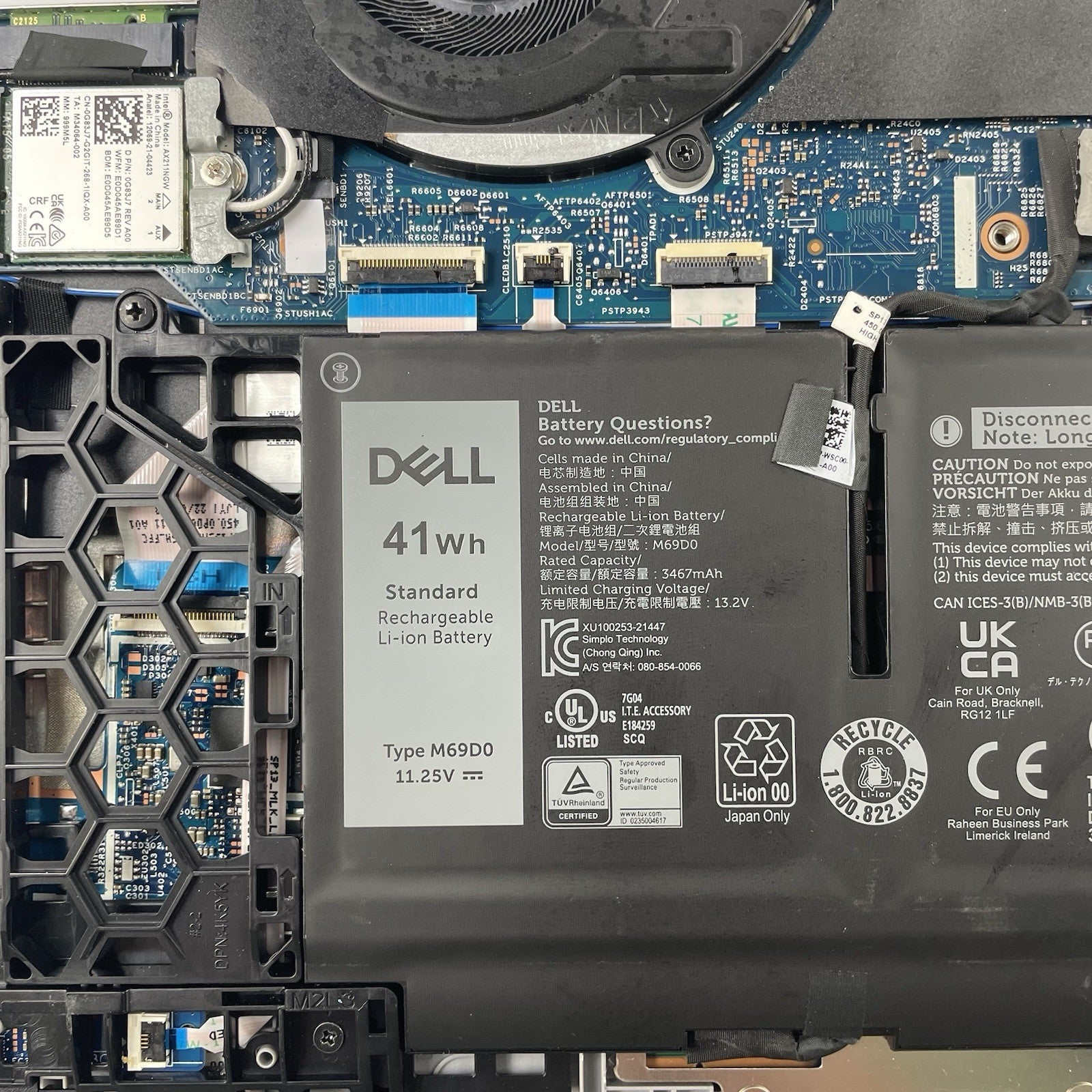Dell Latitude 5330 13.3" i5-1235U 3.96 GHz 16 GB RAM No SSD/OS/AC - Bad Vents21