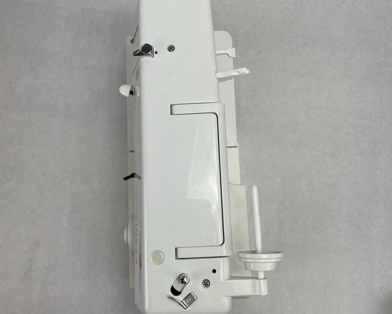 Singer 2517C Sewing Machine w/Accessories Tested