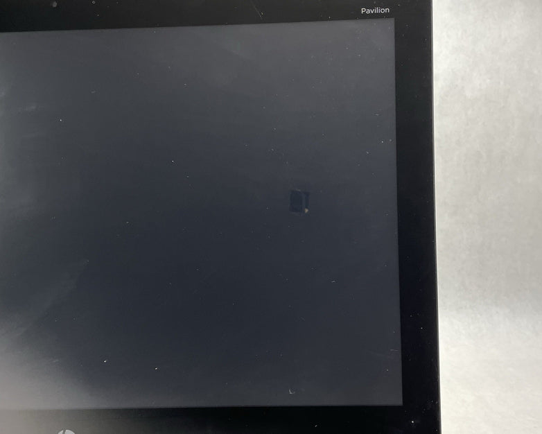 HP Pavilion 23-q242 AMD A6-7310 2.0 GHz 8 GB Ram No HDD No OS