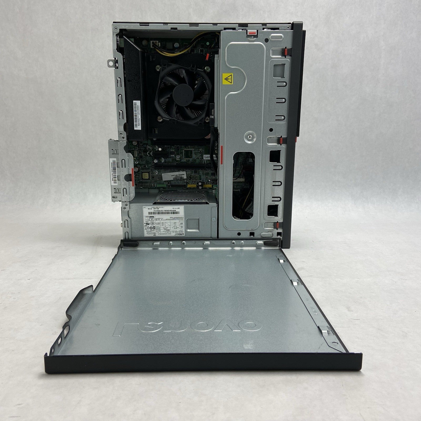 Lenovo ThinkCentre M910s SFF Intel Core i5-7500 3.4GHz 8GB RAM No HDD No OS8