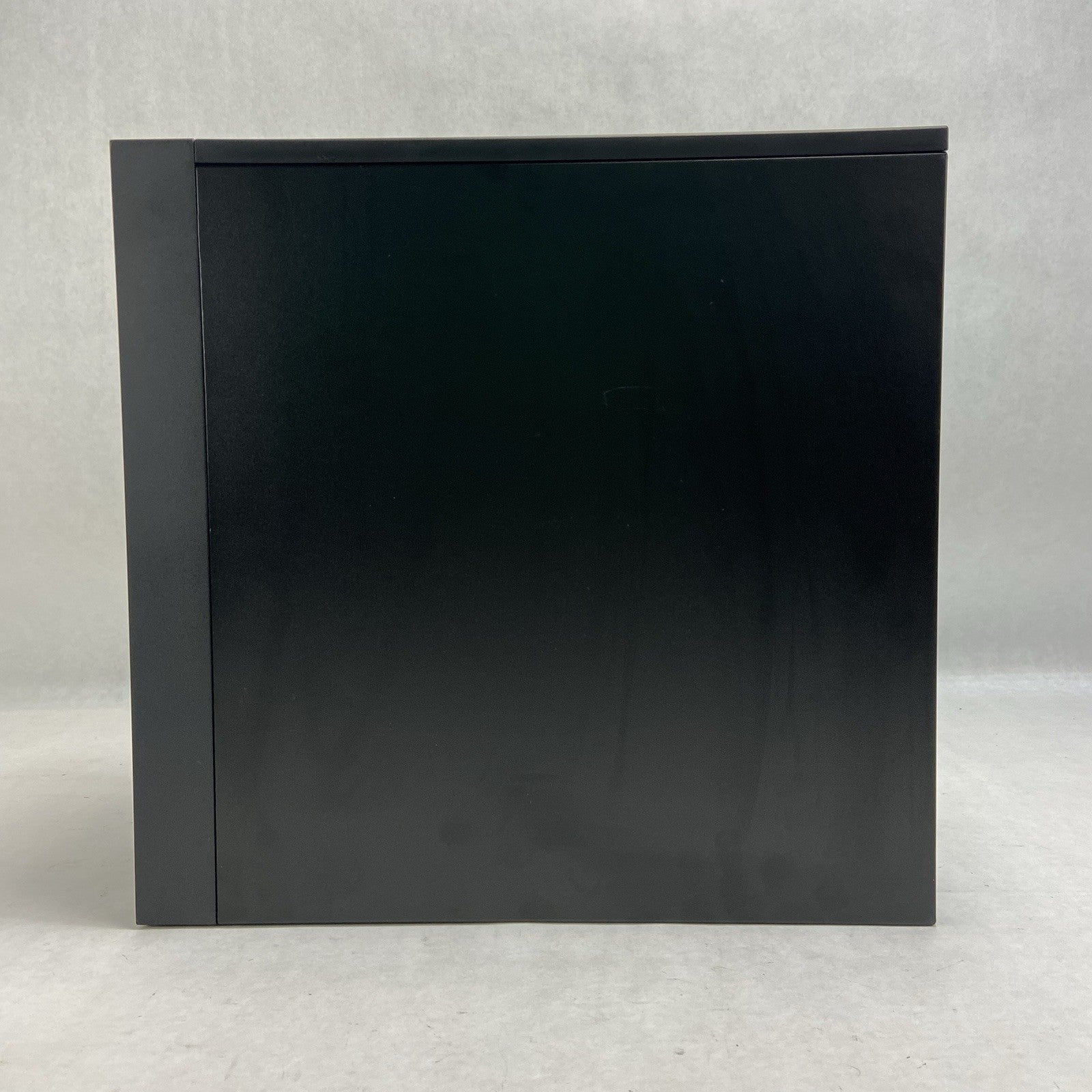 Dell Precision 3640 Tower Intel Core i7-10700K 3.8GHz 16GB RAM No HDD No OS4