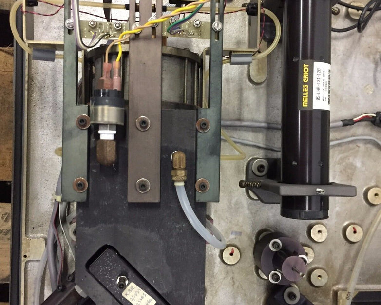 Nicolet FTIR Spectrometer Model 20DXB S/N 8503317